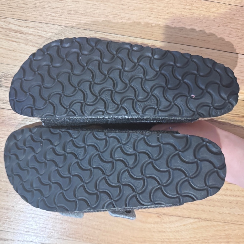 Birkenstrock Warm Slipper in Size 38 - Picture 4 of 10